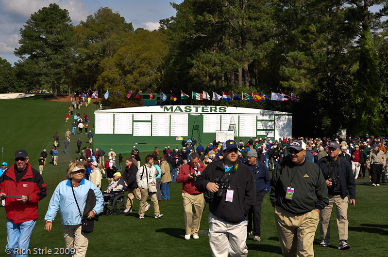 Scoreboard next to 1 fairway
